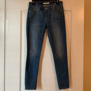 Levi’s skinny jeans